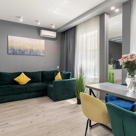 Royal On Balabana Street * לבוב