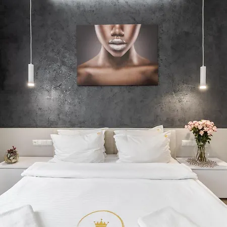 Royal On Balabana Street Apartment